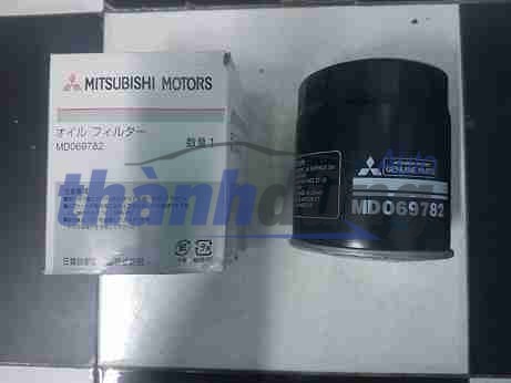 Lọc nhớt/ dầu Mitsubishi Pajero