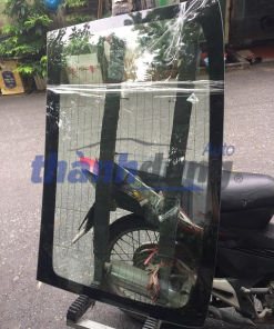 KÍNH CỐP HẬU MAZDA 2