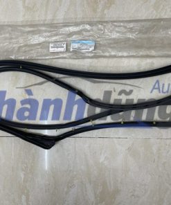GIOĂNG LÊN KÍNH TOYOTA CAMRY