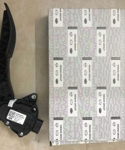 bàn đạp chân ga nissan teana