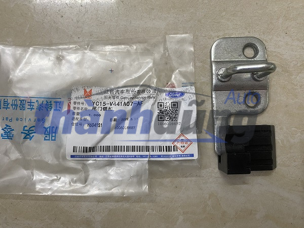CHỐT NGẬM KHÓA CỬA HẬU FORD TRANSIT