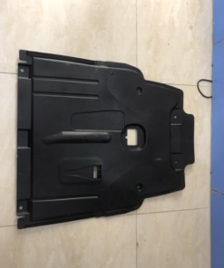 chắn bùn gầm máy mercedes cla300 2013-2018 | 2465200223
